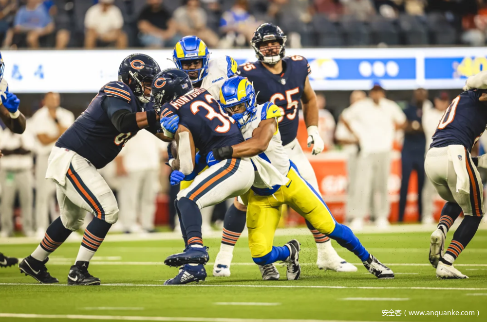 梅西职业生涯获得13座联赛冠军：西甲10冠、法甲2冠、美职联1冠